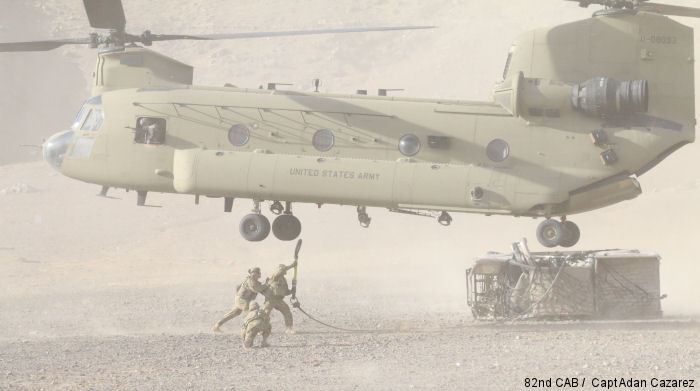 A CH-47 Chinook helicopter assigned to 2nd Aviation Assault Battalion, 82nd Combat Aviation Brigade simulates extraction of broken aircraft during a DART ( Downed Aircraft Recovery Team ) training exercise