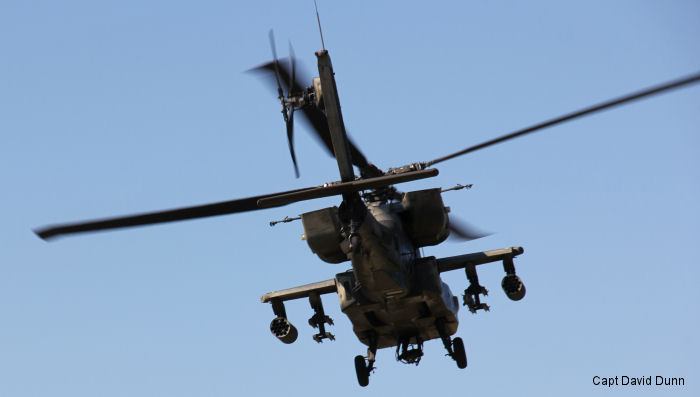 The US Army has decided that it wants all the National Guard and Reserve Apache attack helicopters across the country transferred to active duty.