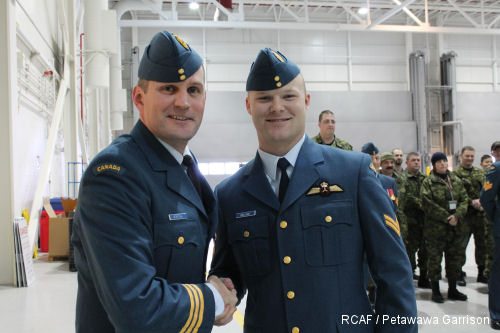 First ‘made in Canada’ F-model Chinook flight engineer earns his wings