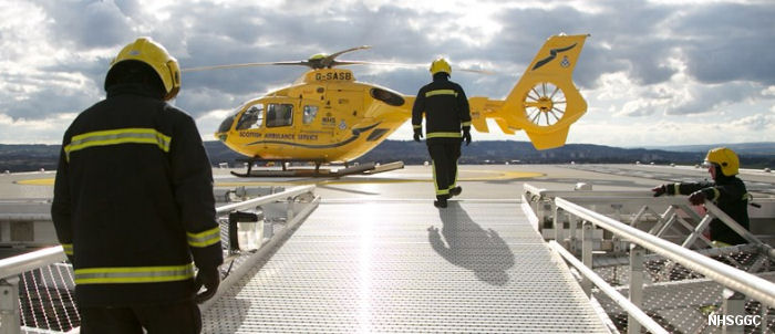First Helicopter On Glasgow New Hospital Helipad