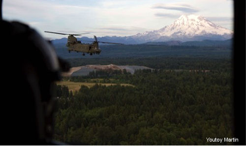 “The advantage on board the U.S. Chinook <a href=/database/model/343/>MH-47G</a> aircraft is primarily technology, where as the <a href=/database/modelorg/1641/>Mark 6</a> is in its weight”