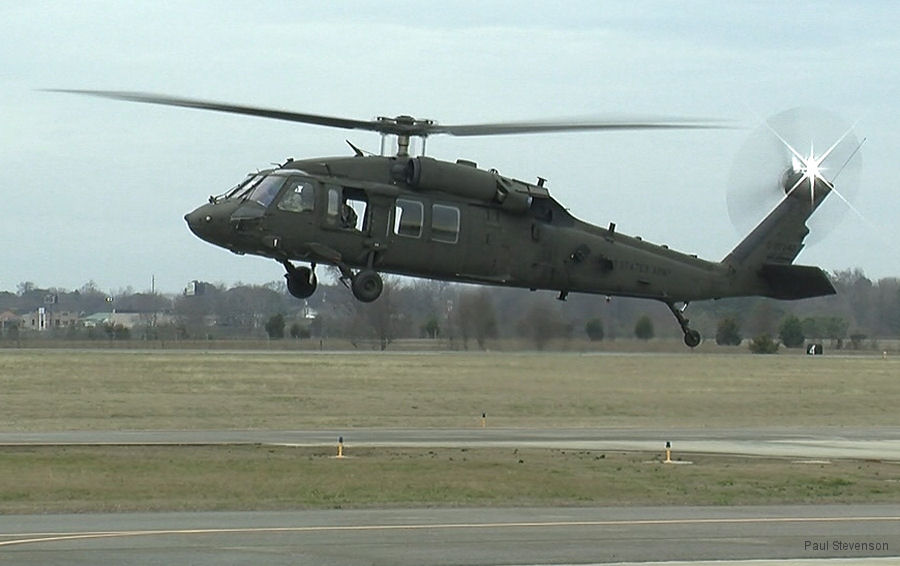 US Army Testing New UH-60V Black Hawk