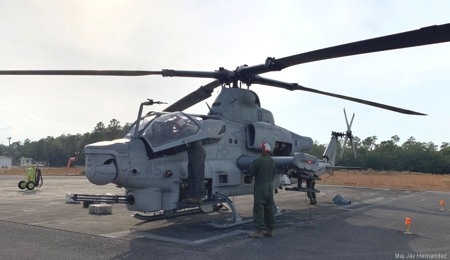 Marines AH-1Z Test JAGM Missile