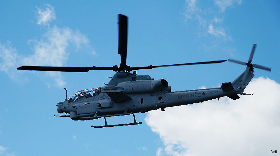 First Flight of USMC AH-1Z with Link-16