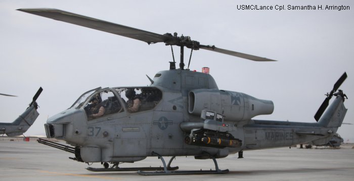 Helicopter Bell AH-1W Super Cobra Serial 26297 Register 164578 used by US Marine Corps USMC. Aircraft history and location