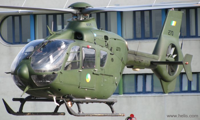 Aer Chór na hÉireann EC135