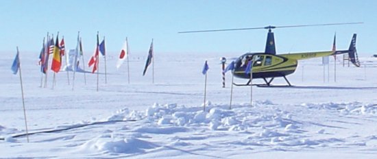 Robinson R44 in North Pole