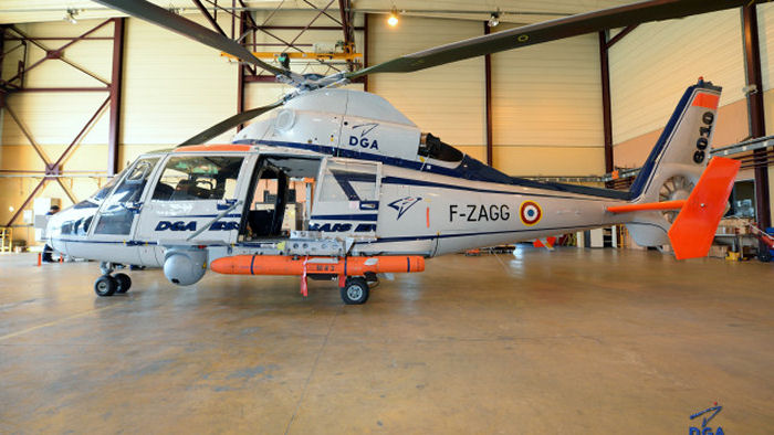 Helicopter Aerospatiale SA365N Dauphin 2 Serial 6010 Register F-ZAGG F-GEGQ F-ODOF used by MBDA ,Armée de l'Air (French Air Force) ,Heli-Union. Built 1982. Aircraft history and location