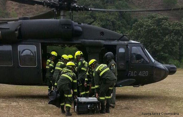 Helicopter Sikorsky UH-60L Black Hawk Serial  Register FAC4120 used by Fuerza Aerea Colombiana FAC (Colombian Air Force). Aircraft history and location