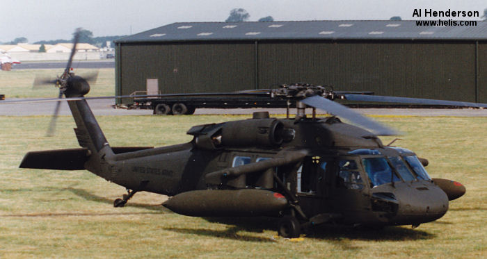 Helicopter Sikorsky UH-60L Black Hawk Serial 70-2166 Register 95-26641 used by US Army Aviation Army. Aircraft history and location