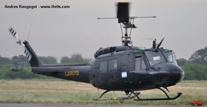 Helicopter Bell UH-1H Iroquois Serial 10305 Register AE-465 AE-433 68-15375 used by Aviacion de Ejercito Argentino EA (Argentine Army Aviation) ,US Army Aviation Army. Aircraft history and location