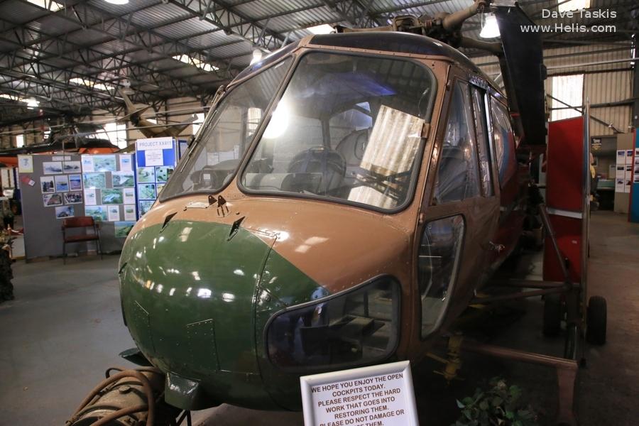 Helicopter Westland Scout AH.1 Serial S2/8443 Register XP190 used by Army Air Corps AAC (British Army). Aircraft history and location