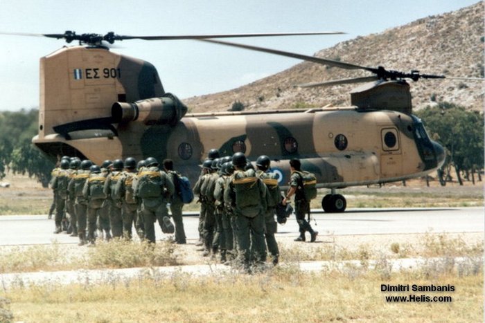 Helicopter Elicotteri Meridionali CH-47C Chinook Serial V-001 Register ES901 used by Elliniki Aeroporia Stratou HAA (Hellenic Army Aviation). Aircraft history and location