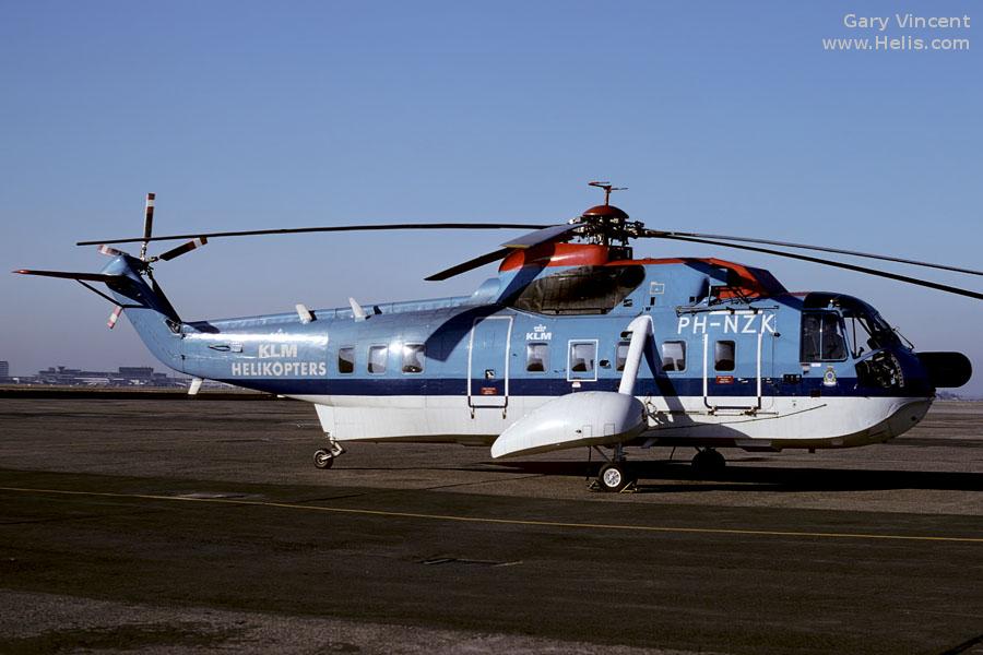 Helicopter Sikorsky S-61N Mk.II Serial 61-773 Register C-FDCH ZS-PWR HS-HTO C-FGDO PH-NZK LN-OMO used by Canadian Helicopters Ltd ,CHC South Africa ,Thai Aviation Service TAS ,CHC (Canadian Helicopter Corporation) ,Schreiner Airways ,KLM helikopters. Built 1978. Aircraft history and location