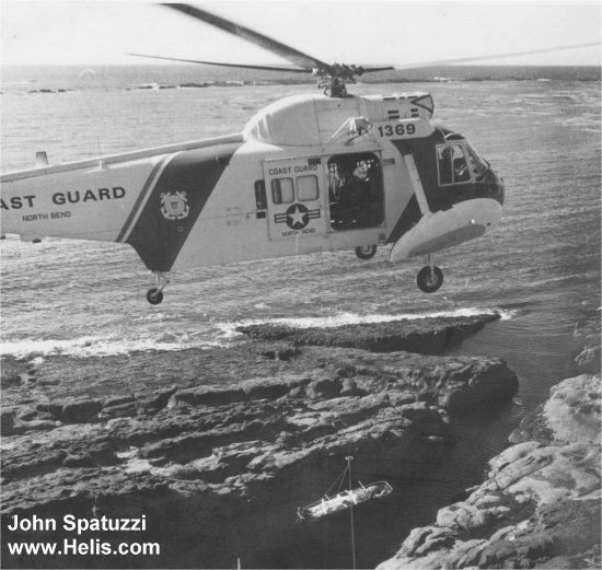 Helicopter Sikorsky HH-52A Sea Guard Serial 62-047 Register 1369 used by US Coast Guard USCG. Aircraft history and location