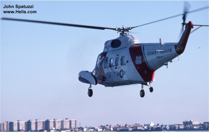 Helicopter Sikorsky HH-52A Sea Guard Serial 62-117 Register 1429 used by US Coast Guard USCG. Aircraft history and location