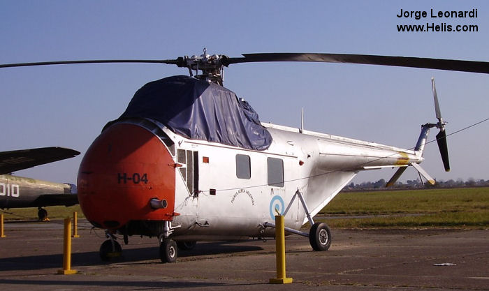 Helicopter Sikorsky H-19A Chickasaw Serial 55-157 Register H-04 H-4 51-3886 used by Fuerza Aerea Argentina FAA (Argentine Air Force) ,US Air Force USAF. Built 1952. Aircraft history and location
