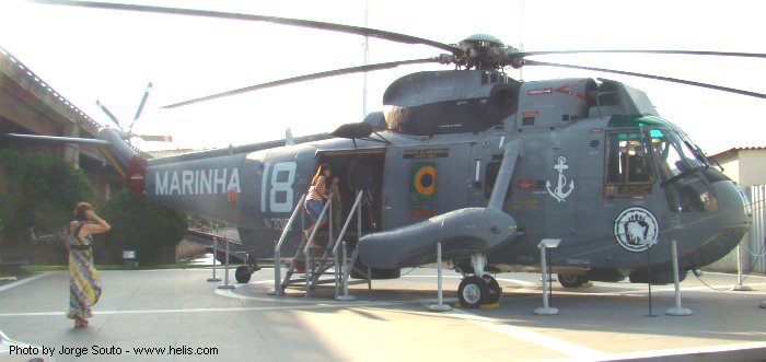 Helicopter Sikorsky SH-3D Sea King Serial 61-397 Register N-3018 154107 used by Força Aeronaval da Marinha do Brasil (Brazilian Navy) ,US Navy USN. Aircraft history and location