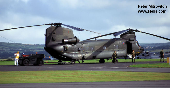 Helicopter Boeing CH-47D Chinook Serial M.7017 Register ZA673 used by Royal Air Force RAF. Aircraft history and location