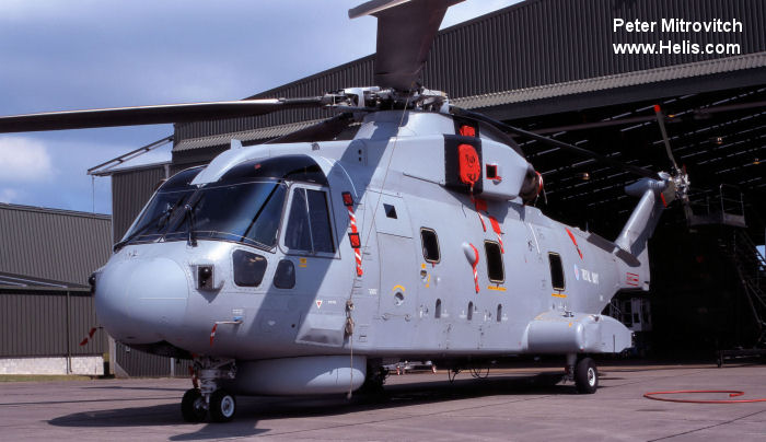 Helicopter AgustaWestland Merlin HM.1 Serial 50061 Register ZH833 used by Fleet Air Arm RN (Royal Navy). Built 1997. Aircraft history and location