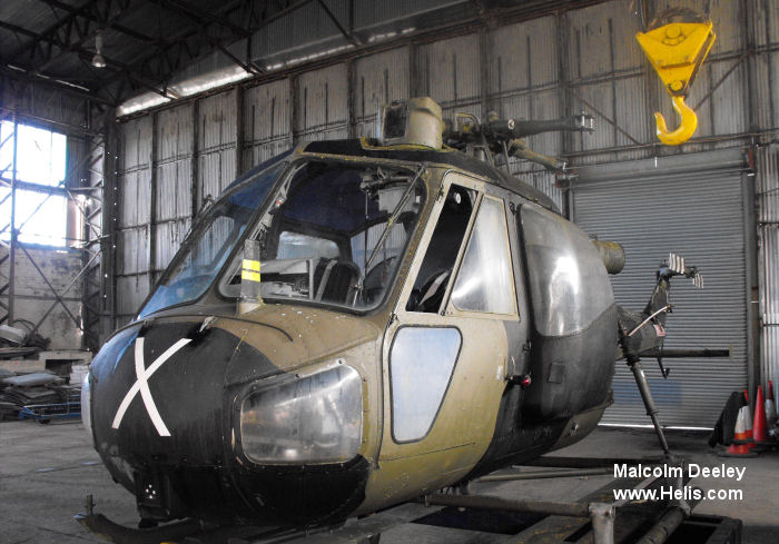 Helicopter Westland Scout AH.1 Serial f.9711 Register XV136 used by Army Air Corps AAC (British Army). Aircraft history and location