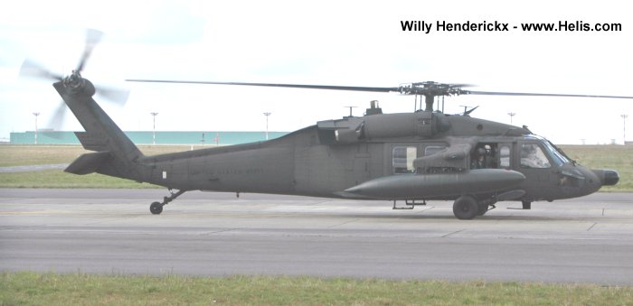 Helicopter Sikorsky UH-60A Black Hawk Serial 70-1098 Register 87-24589 used by US Army Aviation Army. Aircraft history and location