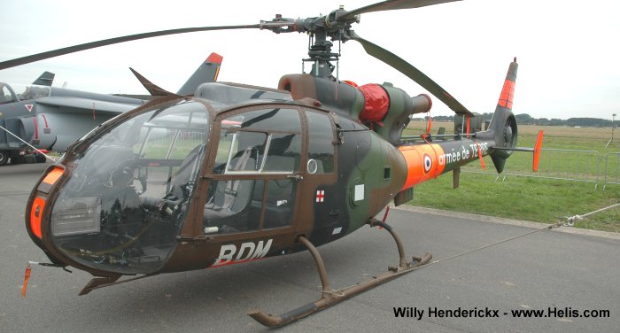 Helicopter Aerospatiale SA341F Gazelle Serial 1175 Register ZU-RIH N341FG 1175 used by Aviation Légère de l'Armée de Terre ALAT (French Army Light Aviation). Aircraft history and location