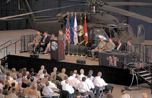 helicopter news July 2006 First New Production UH-60M delivered to US Army
