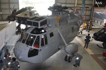 RAN Sea King 07 arrives at Fleet Air Arm Museum