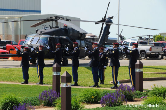 Week of Night Stalker Activities Serves as a reunion for 160th family