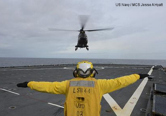 US Marines, Spanish pilots conduct bilateral carrier landings