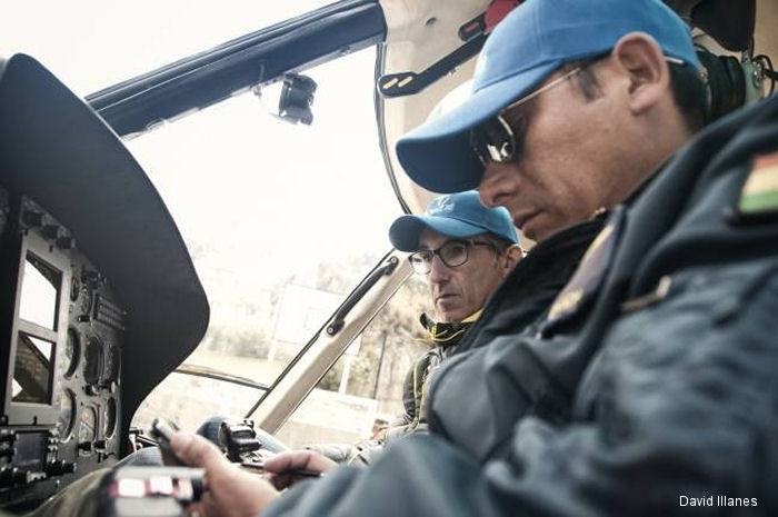 An AS350B3 helicopter operated by the Bolivian Air Force helped in the construction of the world’s longest urban aerial cable-car system at La Paz city. It hung all 4,000 meters of the cable network