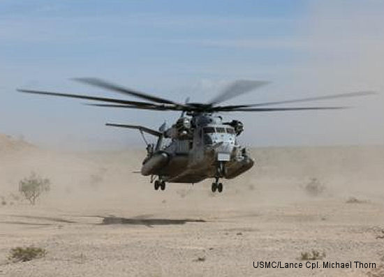 HMH-465 train on live-fire day