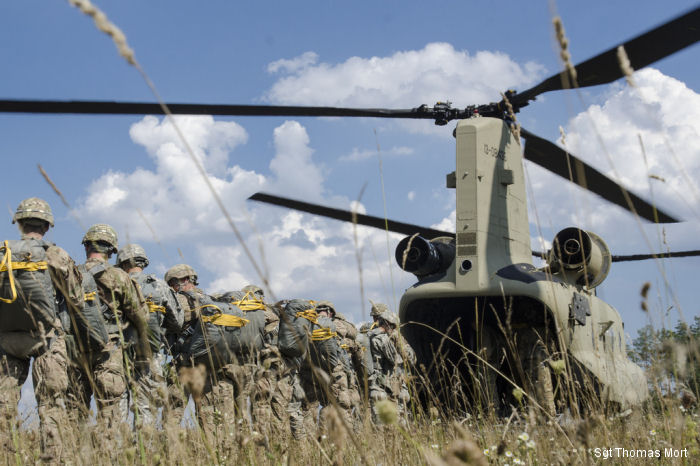 12th Combat Aviation Brigade supports 173rd with new Chinooks