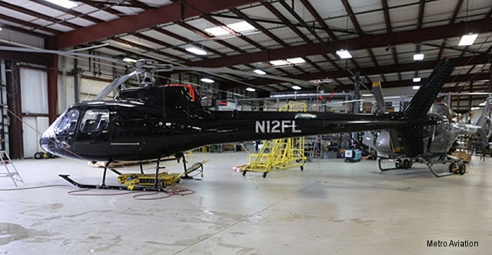 AS350 Lands at Metro Aviation HFTC