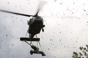 U.S. and British Paratroopers in CJOAX 15-01