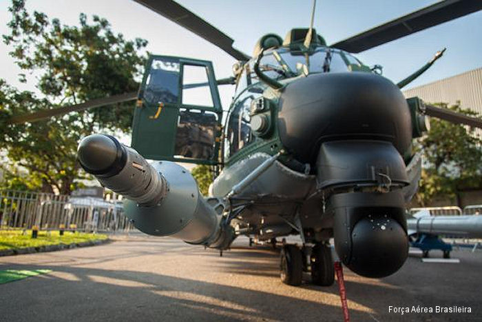 The First EC725/H-36 Caracal in operational version is ready for the Brazilian Air Force. Is the first helicopter in Latin America with probe to be refueled in the air.