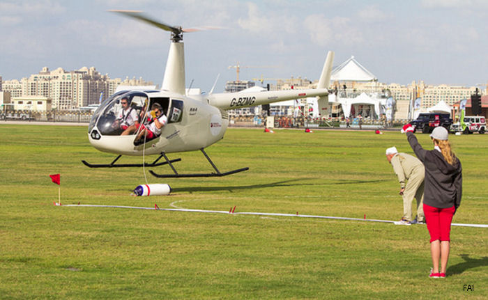 Russian helicopter pilots Alexander Zhuperin and Nikolay Burov received their rotorcraft gold medals at the Fédération Aéronautique Internationale (FAI) World Air Games 2015 held in Dubai