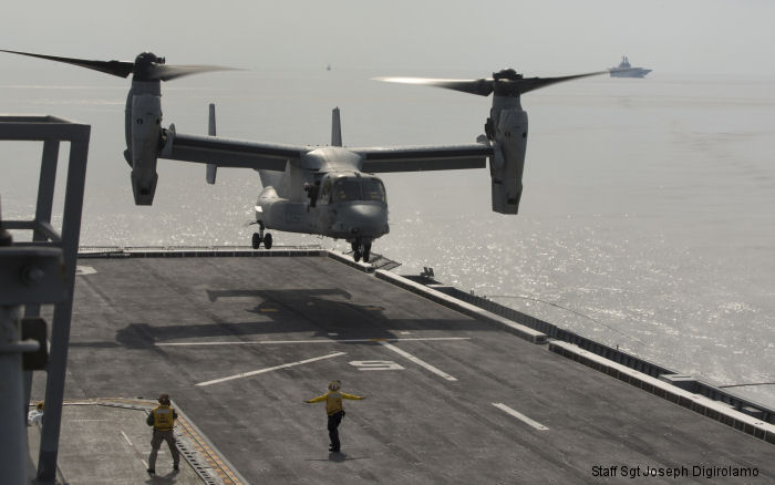 Ospreys land on Korean Amphibious Ship Dokdo