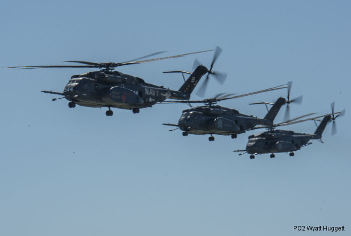 US Helicopter Mine Countermeasures Squadron HM-14  Vanguard , based at NAS Norfolk, conduct the first five MH-53E Sea Dragon flight formation since 2006