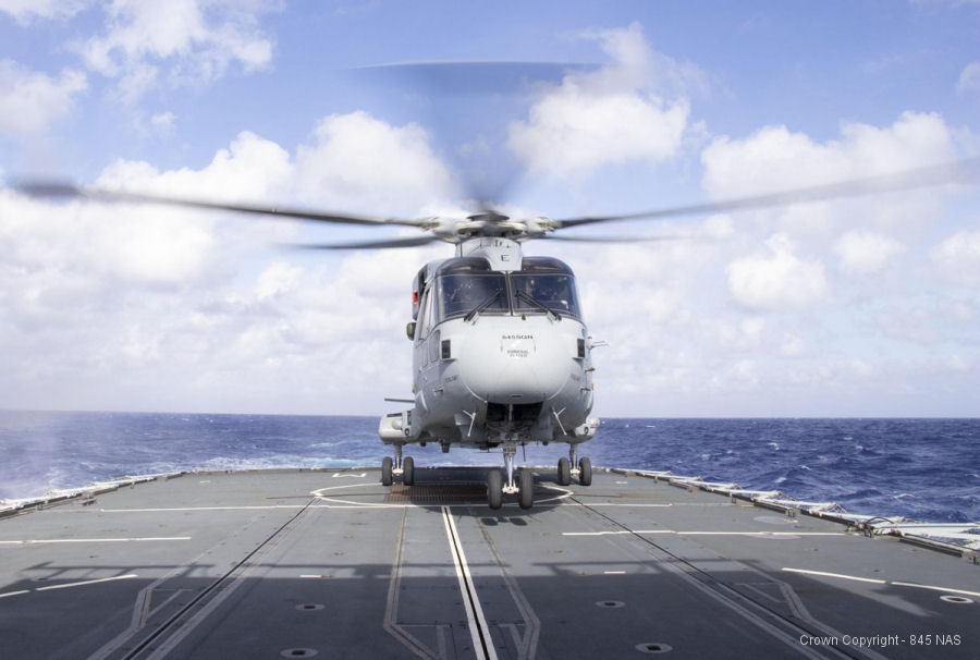 Merlin Commando First Time on Type 23 Frigate