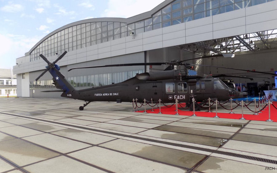 Chile Received First Three S-70i Black Hawk
