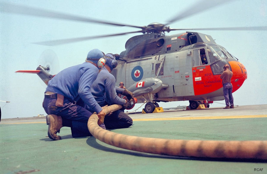 Helicopter Sikorsky CH-124 Sea King Serial 61-283 Register 12417 4017 used by Canadian Armed Forces ,Royal Canadian Navy  (1945-1968). Built 1965. Aircraft history and location