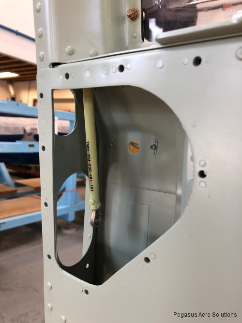 Medium Bell Replacement Crew Door Rod Assembly