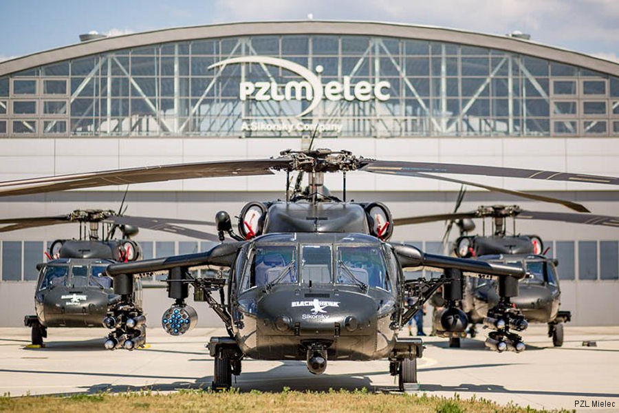 Polish Special Forces S-70i Black Hawk Enter Service