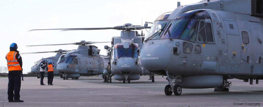 Royal Navy’ Merlins Reaches 200,000 Flight Hours