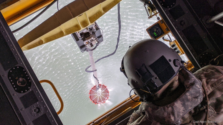 NY Guard Chinook in Water Bucket Training