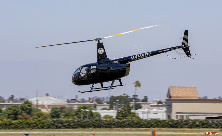 Delivery of the 1000th Robinson R66