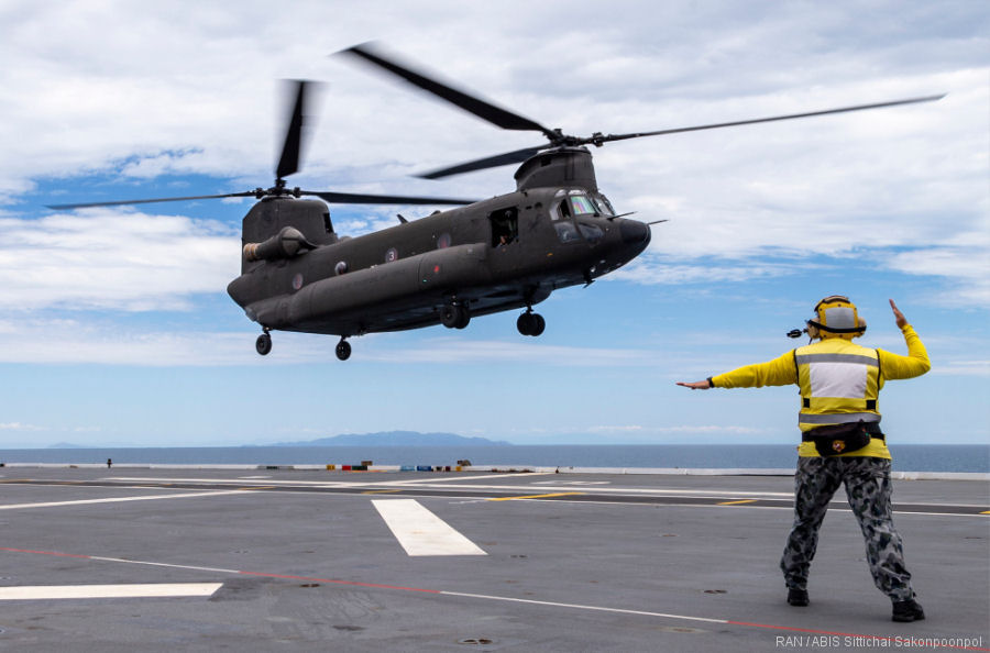 Singapore Chinook on HMAS Adelaide