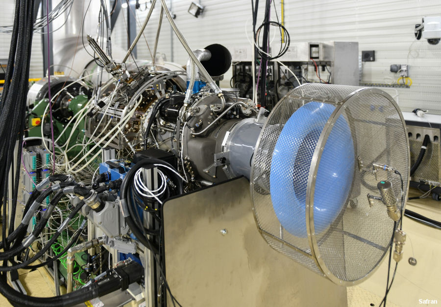 First Helicopter Engine Using 100% Sustainable Fuel
